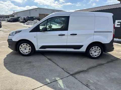 More photos of 2016 Ford Transit Connect XL at Braden Chrysler Dodge Jeep Ram, OH