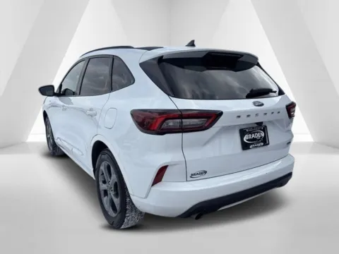 More photos of 2023 Ford Escape Hybrid ST-Line Select at Braden Chrysler Dodge Jeep Ram, OH