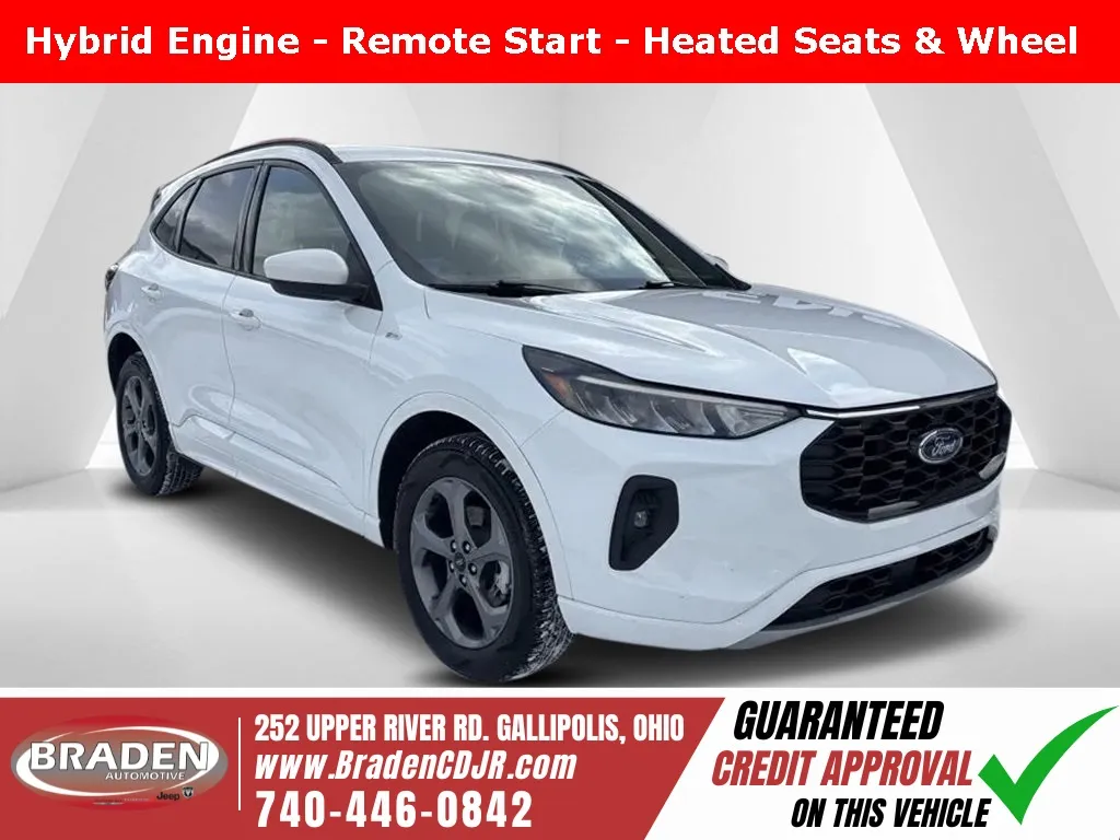 White 2023 Ford Escape Hybrid ST-Line Select for sale in Gallipolis, OH