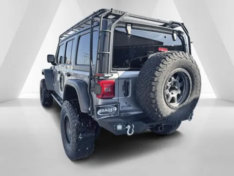 More photos of 2018 Jeep Wrangler Unlimited Rubicon at Braden Chrysler Dodge Jeep Ram, OH