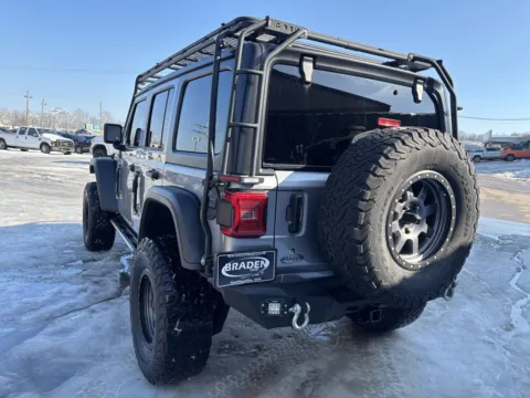 More photos of 2018 Jeep Wrangler Unlimited Rubicon at Braden Chrysler Dodge Jeep Ram, OH
