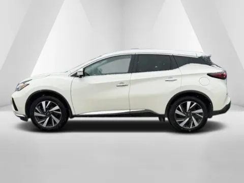 More photos of 2023 Nissan Murano SL at Braden Chrysler Dodge Jeep Ram, OH