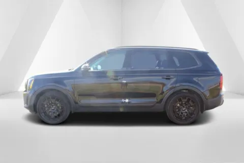 More photos of 2022 Kia Telluride SX at Braden Chrysler Dodge Jeep Ram, OH