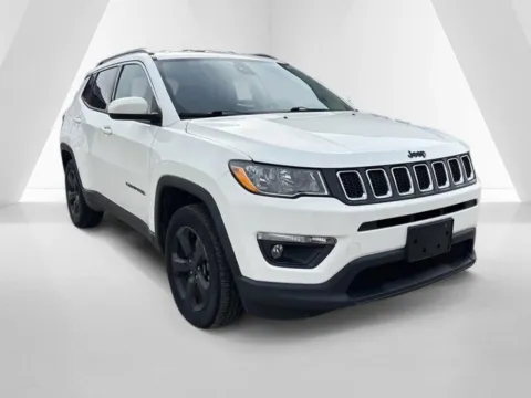 White 2018 Jeep Compass Latitude for sale in Gallipolis, OH