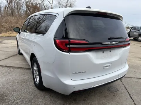 More photos of 2024 Chrysler Pacifica Touring L at Braden Chrysler Dodge Jeep Ram, OH