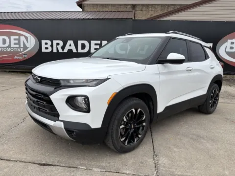Another view of 2021 Chevrolet TrailBlazer LT for sale in Gallipolis, OH at Braden Chrysler Dodge Jeep Ram
