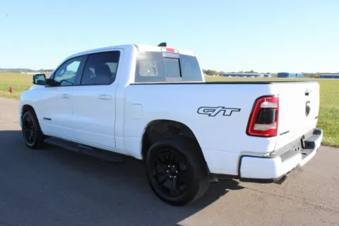 More photos of 2022 Ram 1500 Laramie at Braden Chrysler Dodge Jeep Ram, OH