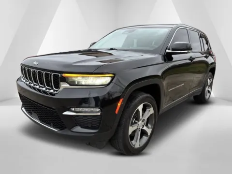 Another view of 2023 Jeep Grand Cherokee Limited for sale in Gallipolis, OH at Braden Chrysler Dodge Jeep Ram