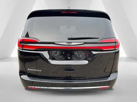 More photos of 2024 Chrysler Pacifica Touring L at Braden Chrysler Dodge Jeep Ram, OH