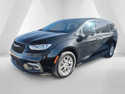 Another view of 2024 Chrysler Pacifica Touring L for sale in Gallipolis, OH at Braden Chrysler Dodge Jeep Ram