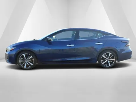 More photos of 2023 Nissan Maxima 3.5 SL at Braden Chrysler Dodge Jeep Ram, OH