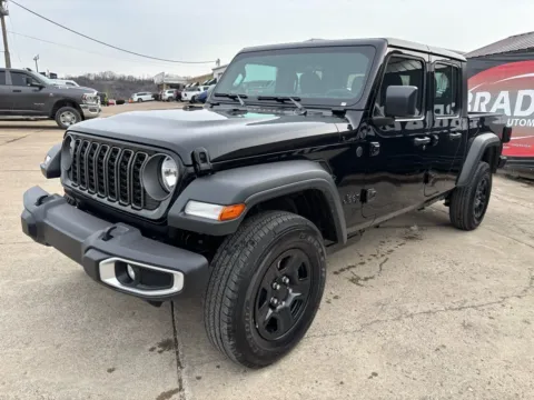 Another view of 2026 Jeep Gladiator Sport for sale in Gallipolis, OH at Braden Chrysler Dodge Jeep Ram