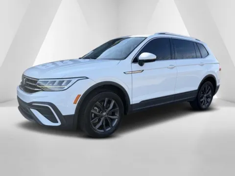 Another view of 2022 Volkswagen Tiguan 2.0T SE for sale in Gallipolis, OH at Braden Chrysler Dodge Jeep Ram