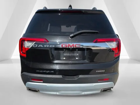 More photos of 2021 GMC Acadia SLT at Braden Chrysler Dodge Jeep Ram, OH