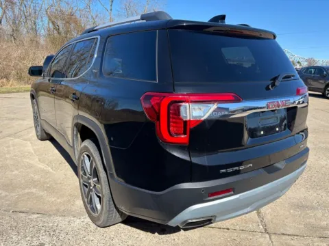 More photos of 2021 GMC Acadia SLT at Braden Chrysler Dodge Jeep Ram, OH