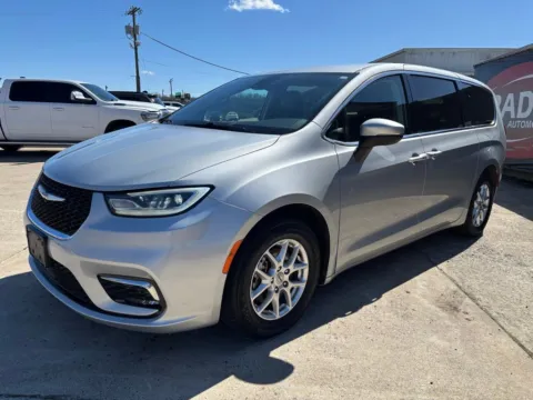 Another view of 2023 Chrysler Pacifica Touring L for sale in Gallipolis, OH at Braden Chrysler Dodge Jeep Ram