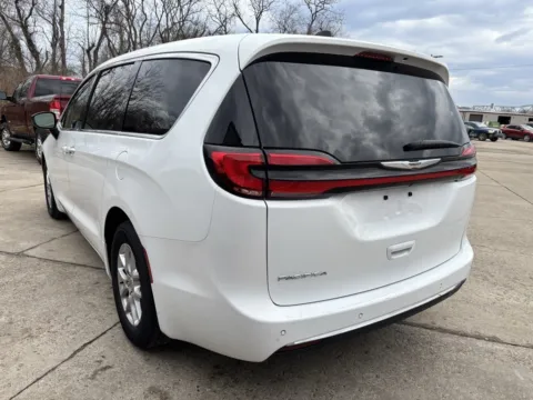 More photos of 2024 Chrysler Pacifica Touring L at Braden Chrysler Dodge Jeep Ram, OH