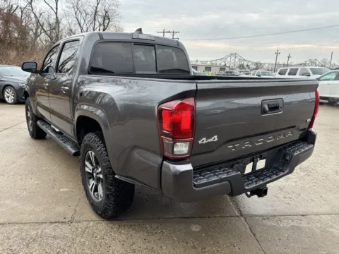 More photos of 2020 Toyota Tacoma SR5 at Braden Chrysler Dodge Jeep Ram, OH