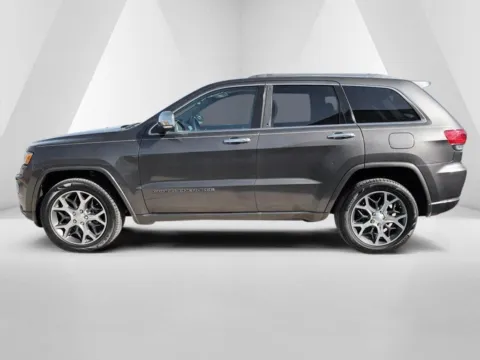 More photos of 2019 Jeep Grand Cherokee Overland at Braden Chrysler Dodge Jeep Ram, OH