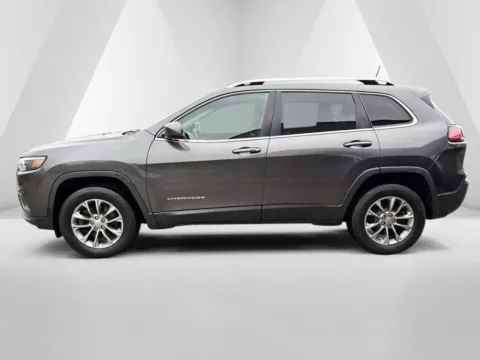 More photos of 2019 Jeep Cherokee Latitude Plus at Braden Chrysler Dodge Jeep Ram, OH