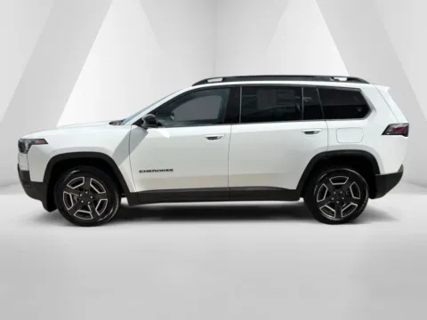 More photos of 2026 Jeep Cherokee Limited at Braden Chrysler Dodge Jeep Ram, OH