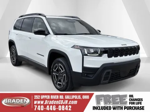 White 2026 Jeep Cherokee Limited for sale in Gallipolis, OH