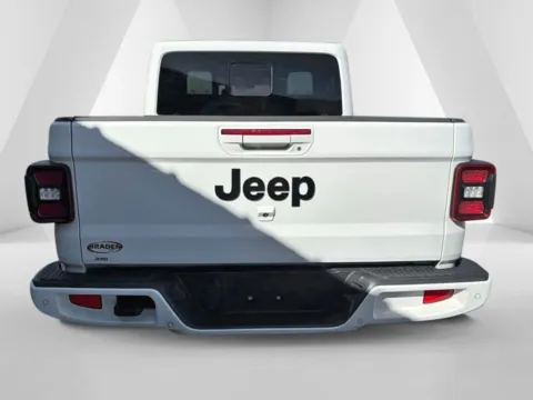 More photos of 2021 Jeep Gladiator High Altitude at Braden Chrysler Dodge Jeep Ram, OH