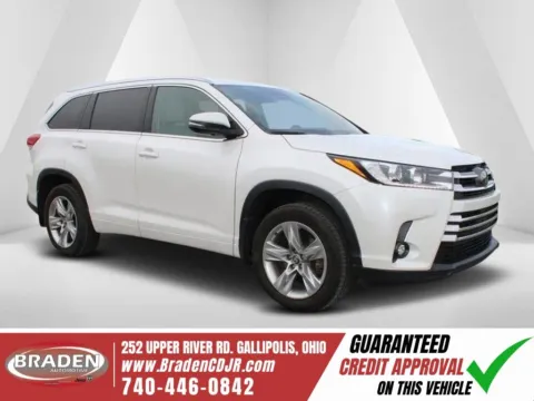 White 2019 Toyota Highlander Limited for sale in Gallipolis, OH