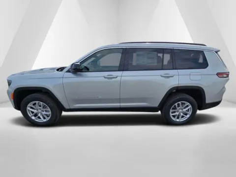 More photos of 2025 Jeep Grand Cherokee L Laredo at Braden Chrysler Dodge Jeep Ram, OH
