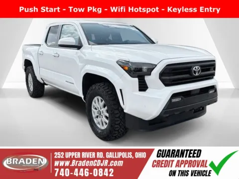White 2024 Toyota Tacoma SR5 for sale in Gallipolis, OH