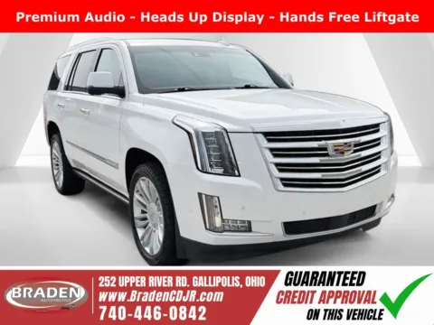White 2020 Cadillac Escalade Platinum Edition for sale in Gallipolis, OH