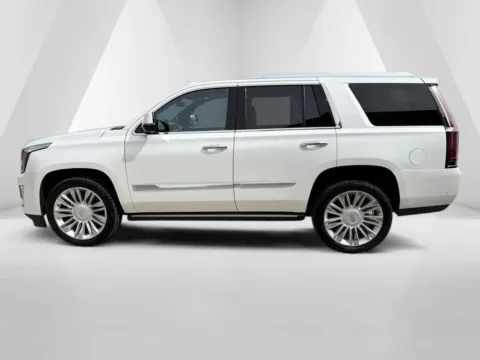 More photos of 2020 Cadillac Escalade Platinum Edition at Braden Chrysler Dodge Jeep Ram, OH
