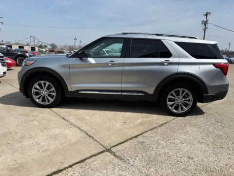 More photos of 2023 Ford Explorer Limited at Braden Chrysler Dodge Jeep Ram, OH