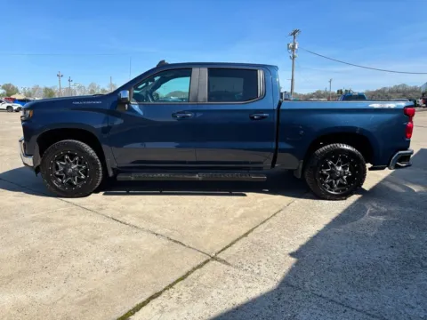 More photos of 2020 Chevrolet Silverado 1500 LT at Braden Chrysler Dodge Jeep Ram, OH