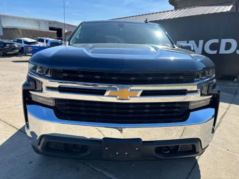 Photos of 2020 Chevrolet Silverado 1500 LT for sale in Gallipolis, OH at Braden Chrysler Dodge Jeep Ram