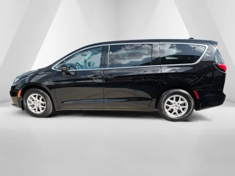 More photos of 2024 Chrysler Pacifica Touring L at Braden Chrysler Dodge Jeep Ram, OH