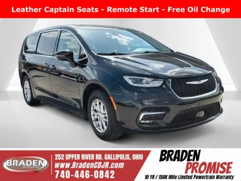 Black 2024 Chrysler Pacifica Touring L for sale in Gallipolis, OH