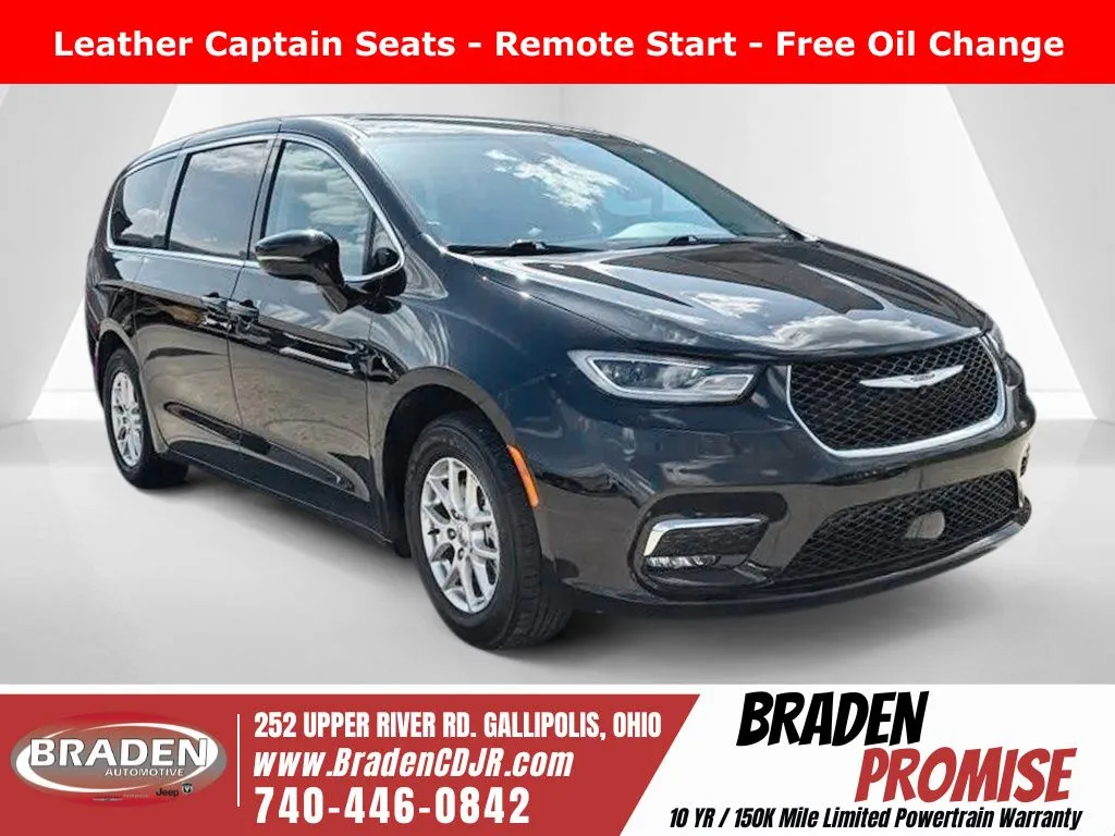 2024 Chrysler Pacifica Touring L for sale in Gallipolis, OH