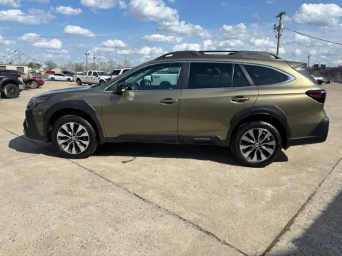 More photos of 2023 Subaru Outback Limited at Braden Chrysler Dodge Jeep Ram, OH