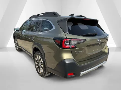 More photos of 2023 Subaru Outback Limited at Braden Chrysler Dodge Jeep Ram, OH