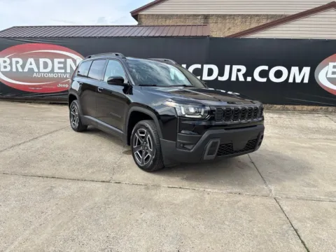 Black 2026 Jeep Cherokee Limited for sale in Gallipolis, OH