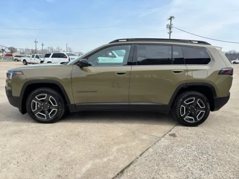 More photos of 2026 Jeep Cherokee Laredo at Braden Chrysler Dodge Jeep Ram, OH