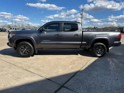 More photos of 2020 Toyota Tacoma at Braden Chrysler Dodge Jeep Ram, OH