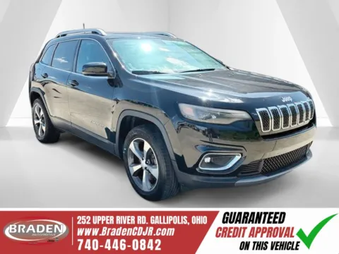 Black 2019 Jeep Cherokee Limited for sale in Gallipolis, OH