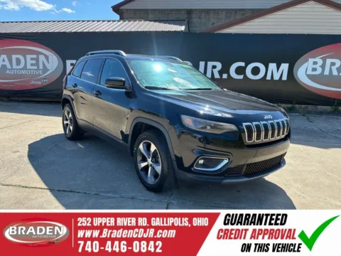 Black 2019 Jeep Cherokee Limited for sale in Gallipolis, OH