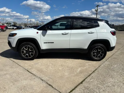More photos of 2026 Jeep Compass Trailhawk at Braden Chrysler Dodge Jeep Ram, OH
