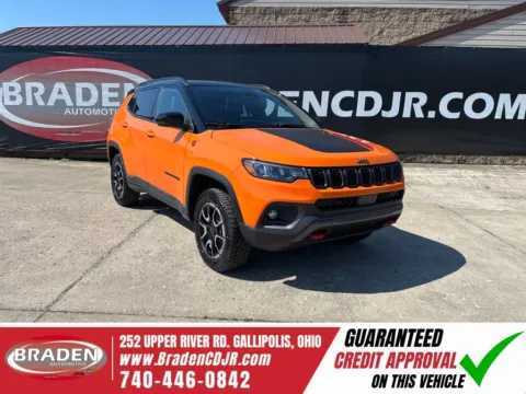Orange 2026 Jeep Compass Trailhawk for sale in Gallipolis, OH