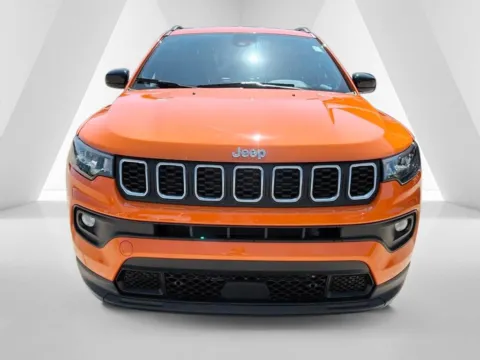 Photos of 2026 Jeep Compass Latitude for sale in Gallipolis, OH at Braden Chrysler Dodge Jeep Ram