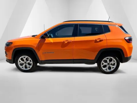 More photos of 2026 Jeep Compass Latitude at Braden Chrysler Dodge Jeep Ram, OH