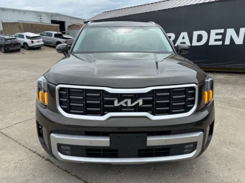 Photos of 2024 Kia Telluride SX-Prestige for sale in Gallipolis, OH at Braden Chrysler Dodge Jeep Ram